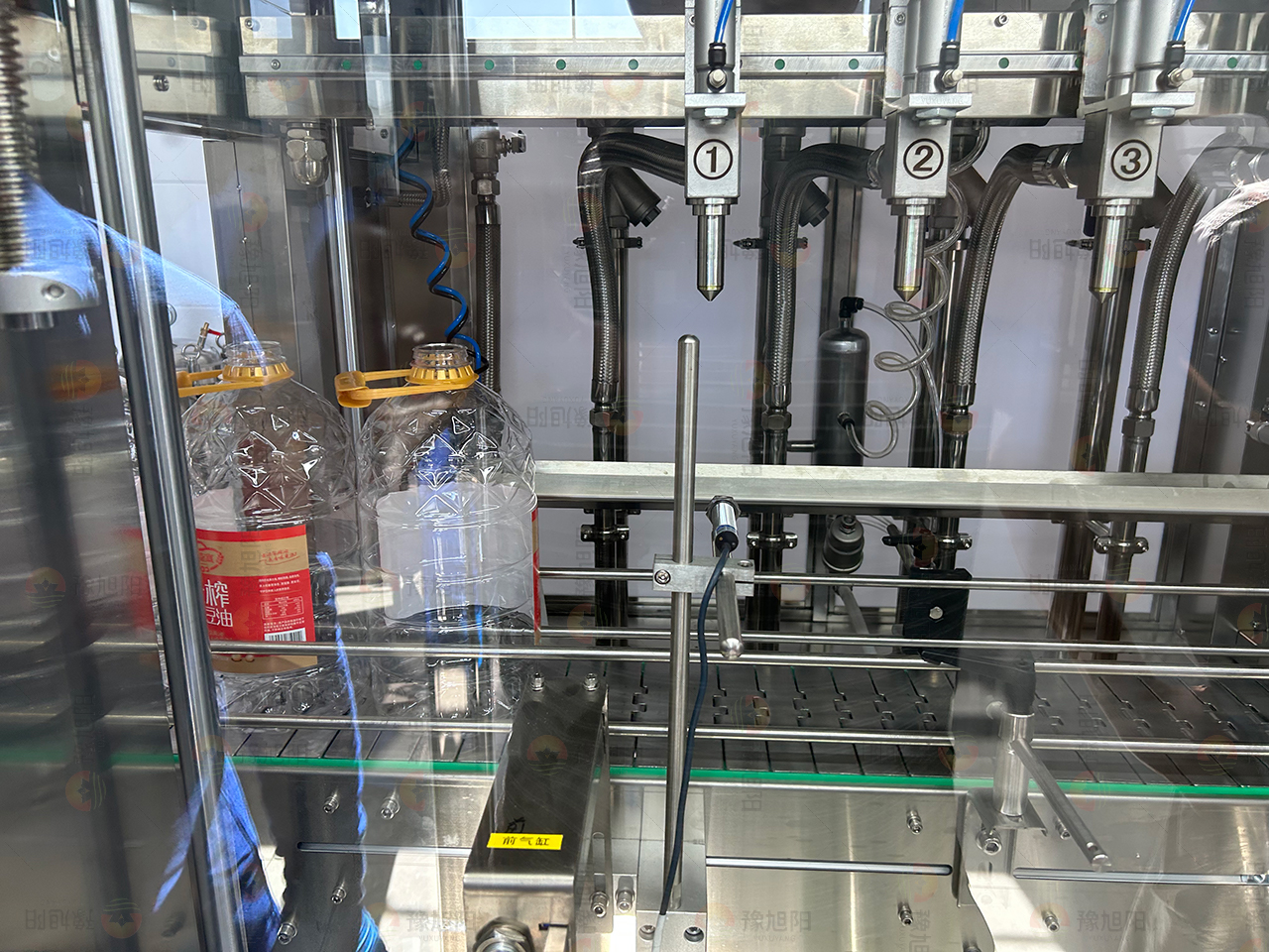 黑龙江双鸭山市宝清县福龙宝笨榨大豆油加工有限公司10000KG大豆油精炼项目5